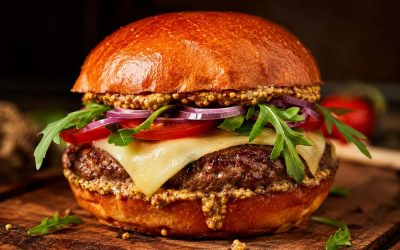 Burger gourmet steak façon bouchère, tomme de Savoie et moutarde au safran