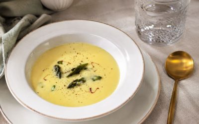 Crème d&rsquo;asperges au safran